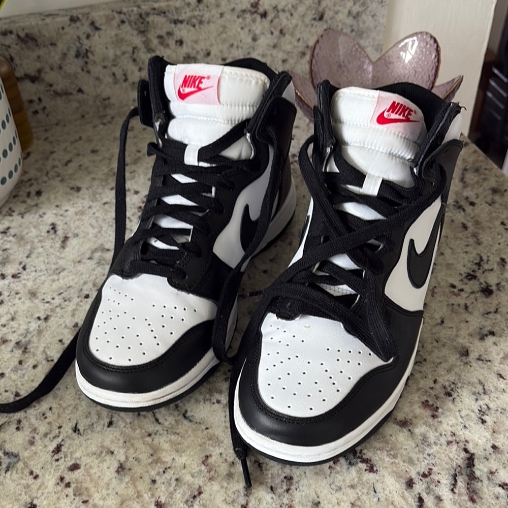 Nike Black and White High-Tops